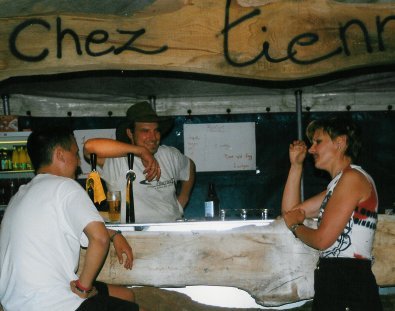 opening1.jpg (505kb)